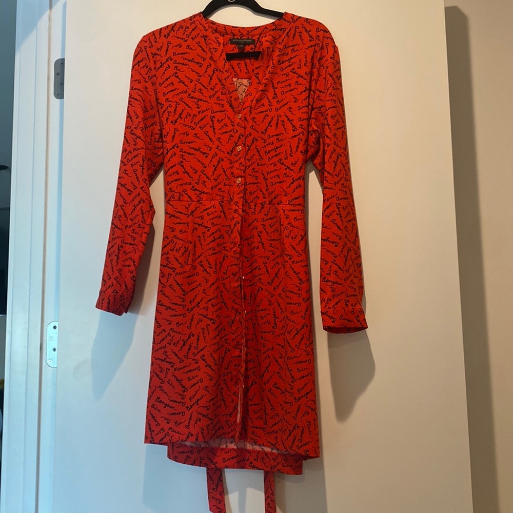 Banana Republic button down tie dress